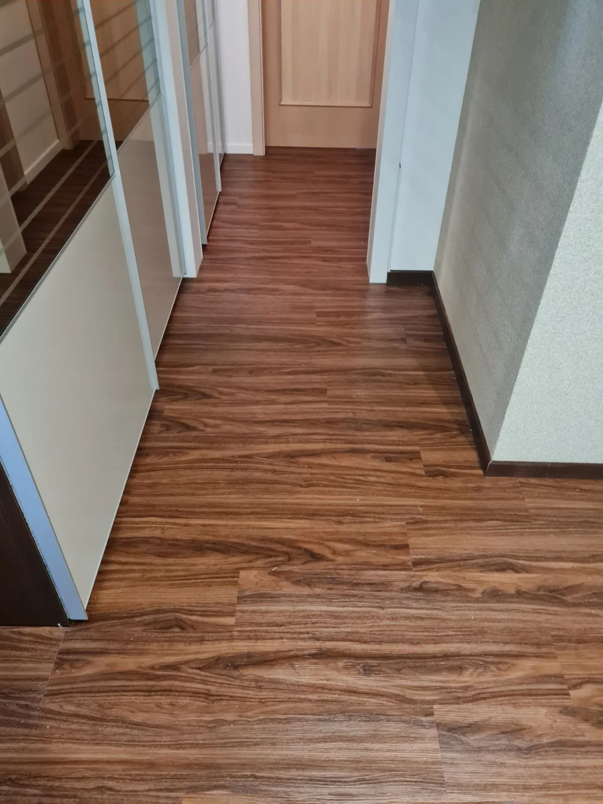 vinil pure walnut classic 55 052 vinil pure walnut classic 55 052